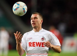 球探体育-世俱杯球队射门次数分布的科学统计与效率分析